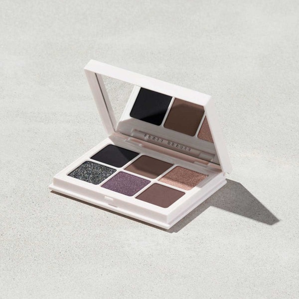 Snap Shadows Eyeshadow Palette